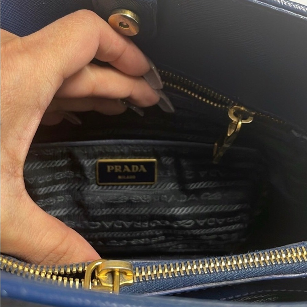 PRADA Open Promenade Saffiano Leather with Structured Dome Design - Picture 10 of 16